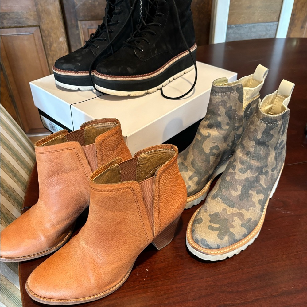 Boot bundle size 8 only $88 dolce vita and splendid